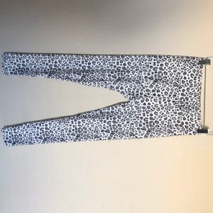 Cheetah leggings